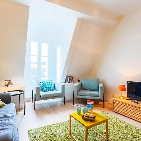 Hugo Park Ap4221 By Riviera Homes * Ницца